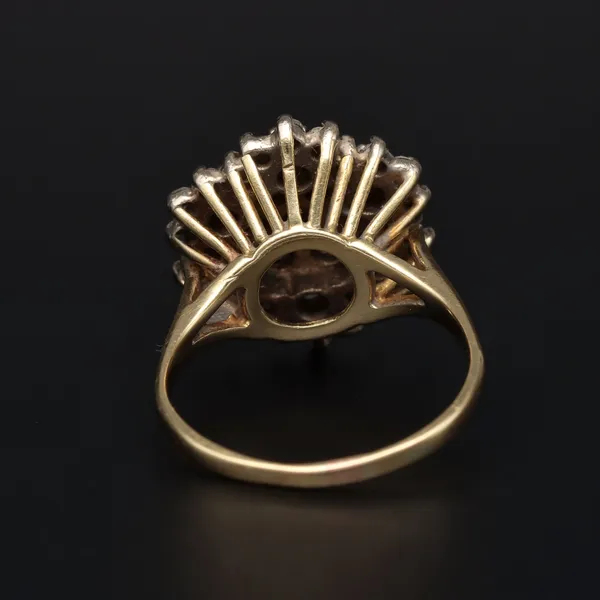 18ct Gold Diamond Cluster Ring
