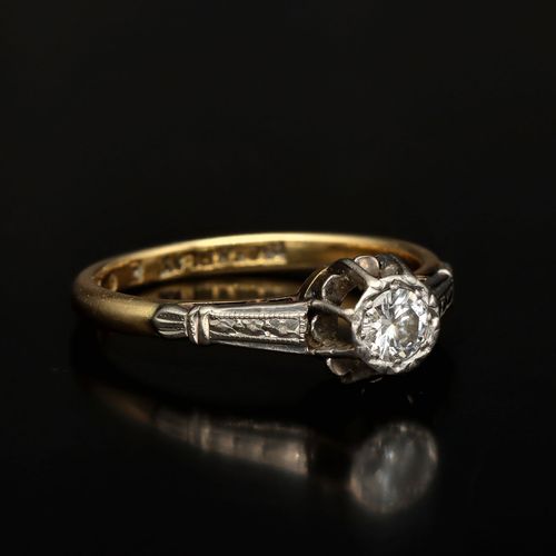 1920s 18ct Gold Diamond Engagement Ring image-1