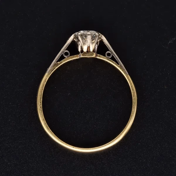 Vintage 18ct Yellow Gold Diamond Solitaire Ring