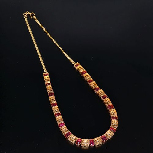 Vintage 18ct Gold Ruby Necklace image-6