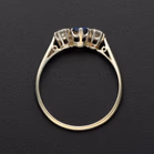 18ct White Gold Sapphire & Diamond Ring