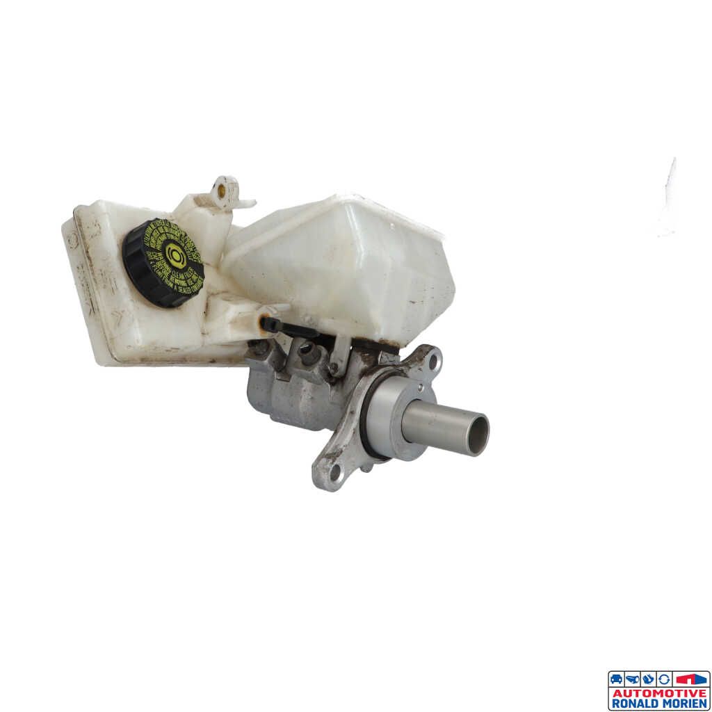 Used Master cylinder Citroen Berlingo 1.6 Hdi 75 Price € 45,00 Inclusive VAT offered by Automaterialen Ronald Morien B.V.