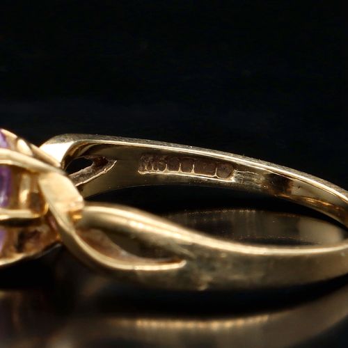 9ct Gold Amethyst Ring image-5