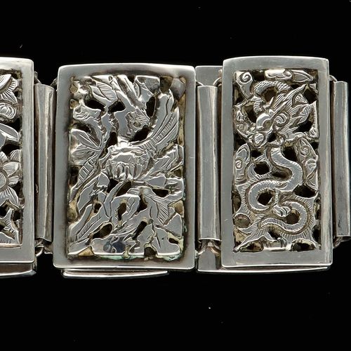 Chinese Export Silver Panel Bracelet image-6