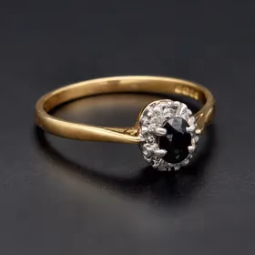 18ct Gold Oval  Sapphire and Diamond Cluster Ring