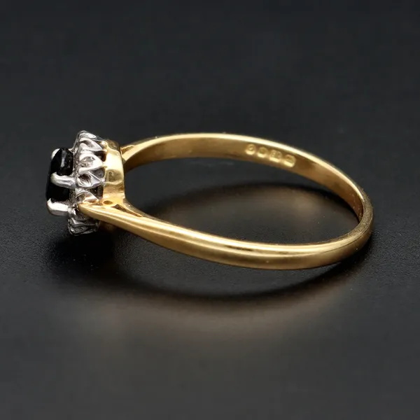 18ct Gold Oval  Sapphire and Diamond Cluster Ring