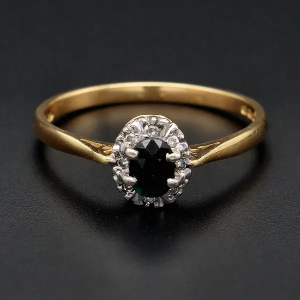 18ct Gold Oval  Sapphire and Diamond Cluster Ring