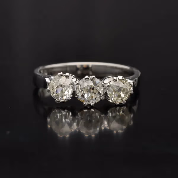 18ct Gold Old Cut Diamond Ring