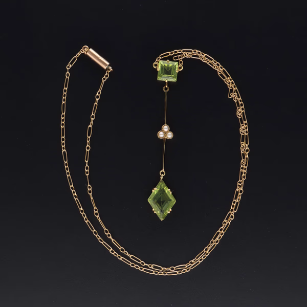 Edwardian Peridot and Pearl Necklace