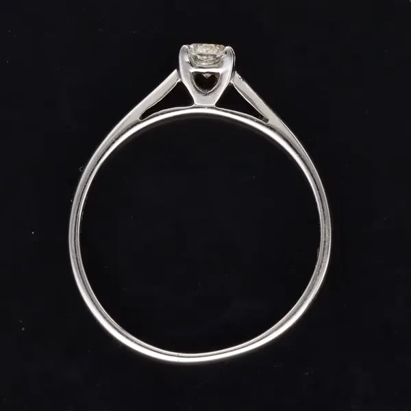 18ct Gold Brlliant cut Diamond Forever Ring