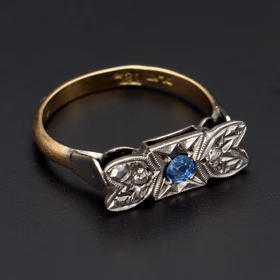 Stamped 18ct Platinum Sapphire Diamond Art Deco Ring. Size I1/2