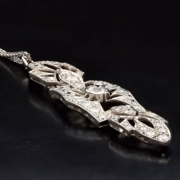 Victorian White Gold Diamond Set Pendant Necklace