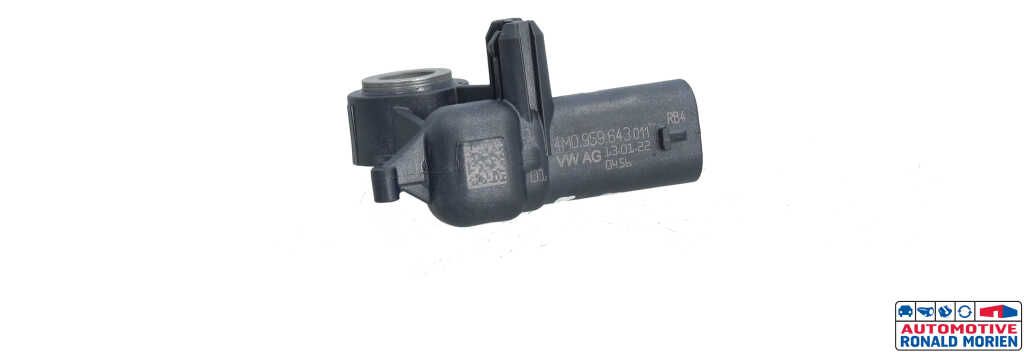 Used Airbag sensor Volkswagen Polo VI (AW1) 1.0 TSI 12V Price € 34,99 Inclusive VAT offered by Automaterialen Ronald Morien B.V.