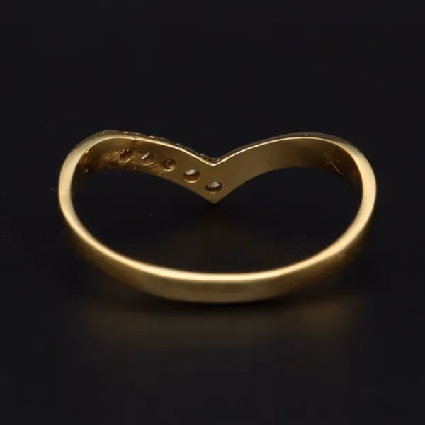 18ct Gold Diamond Ring