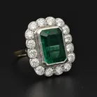 18ct Yellow Gold Diamond & Emerald Cluster Ring