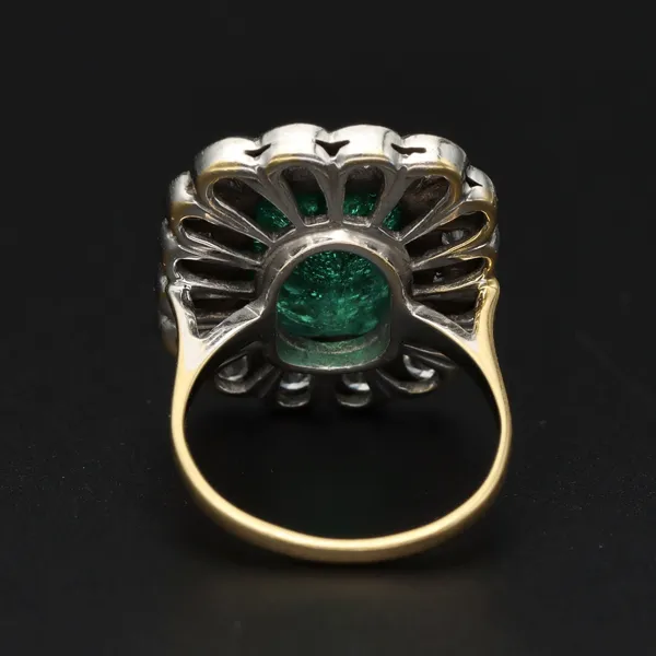 18ct Yellow Gold Diamond & Emerald Cluster Ring
