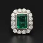 18ct Yellow Gold Diamond & Emerald Cluster Ring