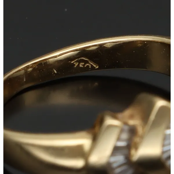 18ct Gold Diamond Solitaire Ring