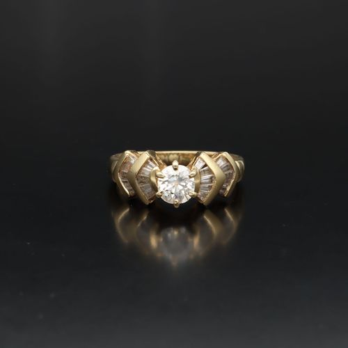 18ct Gold Diamond Solitaire Ring image-2