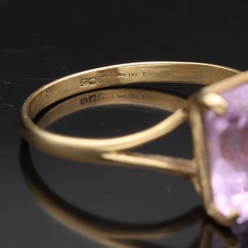 9ct Gold Amethyst Ring image-4