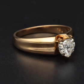 14ct Gold Heart Shaped Diamond Ring