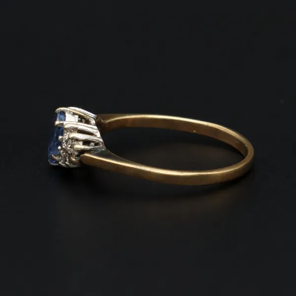 Retro Vintage Gold Sapphire Diamond Ring