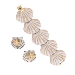 Vintage Sea Shell Bracelet and Earrings Set