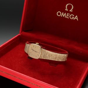 20th Century Omega 9 Carat Solid Gold Ladies Wristwatch