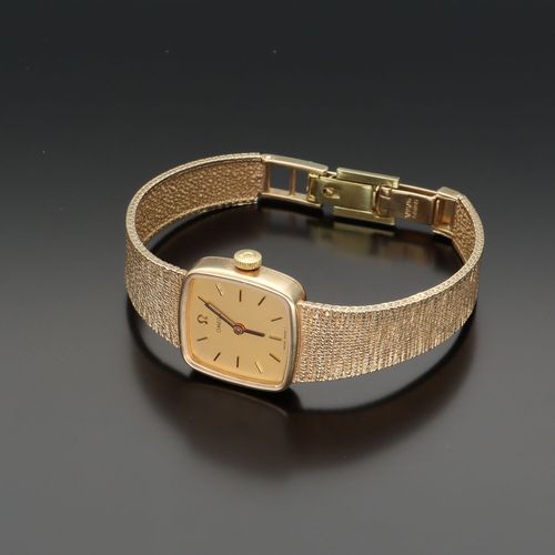 20th Century Omega 9 Carat Solid Gold Ladies Wristwatch image-2