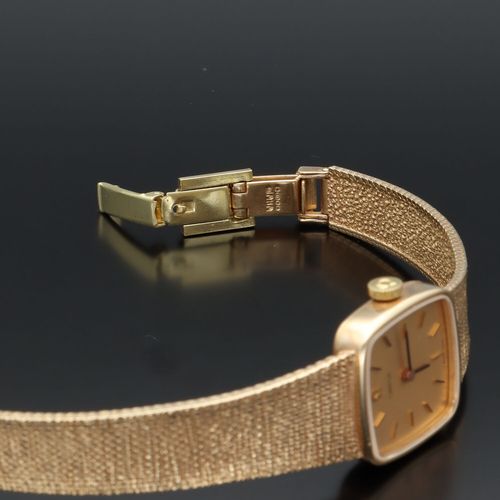 20th Century Omega 9 Carat Solid Gold Ladies Wristwatch image-6