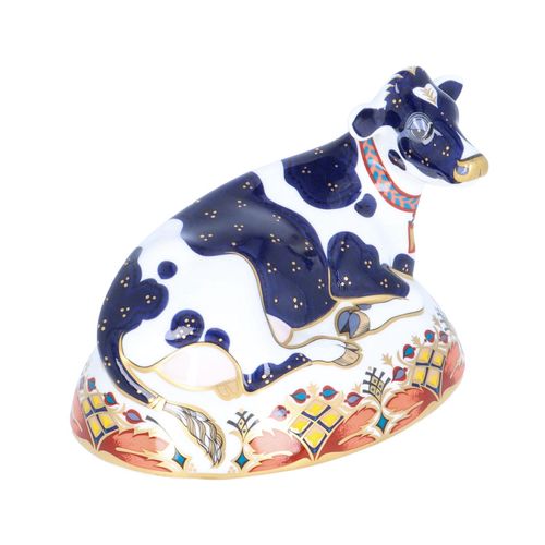 Royal Crown Derby Friesian Cow Buttercup Paperweight image-1