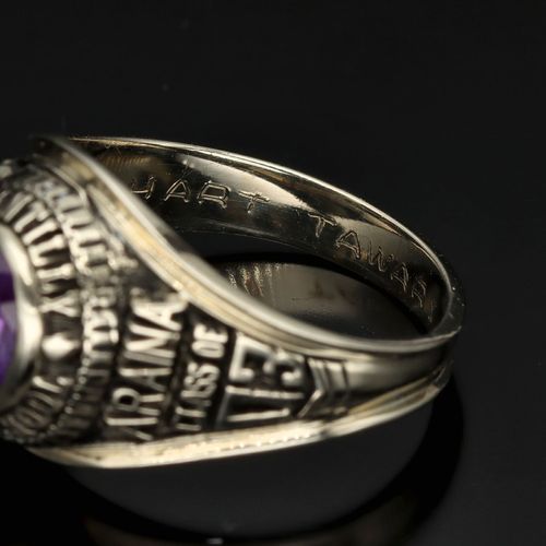 10k Gold College Ring image-4