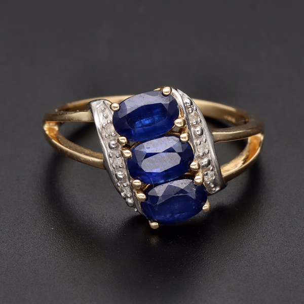 9ct Yellow Gold Three-Stone Sapphire & Diamond Ring