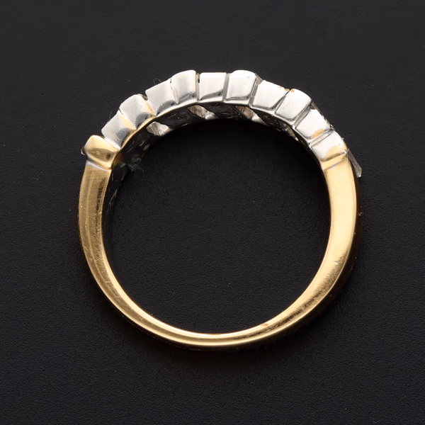 18ct Yellow Gold Angled Diamond Dress Ring