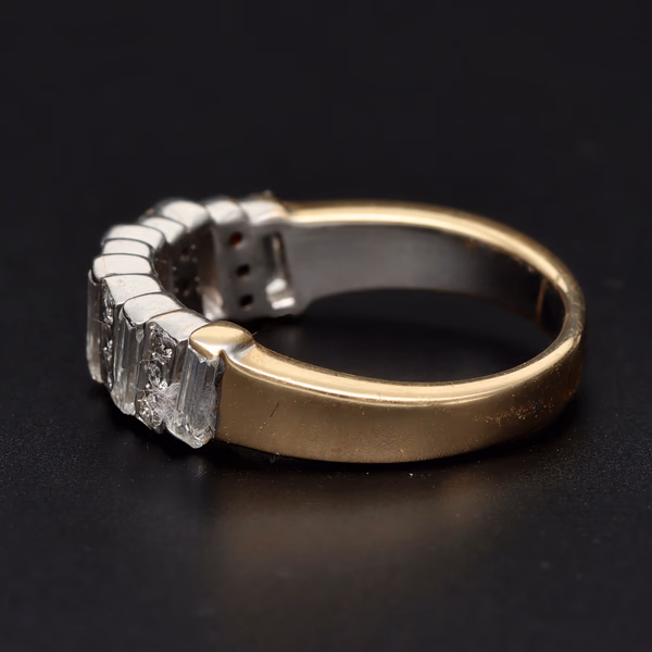 18ct Yellow Gold Angled Diamond Dress Ring
