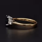 18ct Gold Diamond and Sapphire Ring
