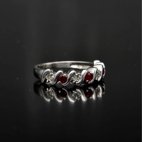 Gold Ruby Diamond Ring image-1