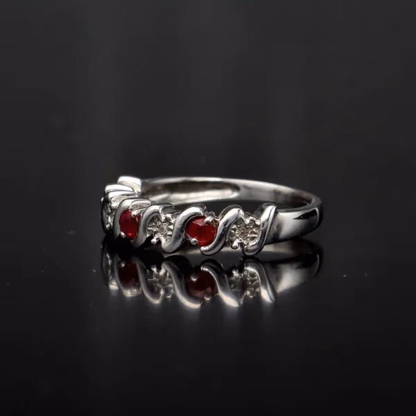 Gold Ruby Diamond Ring