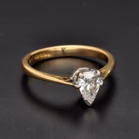18ct Yellow Gold Pear-Shaped Diamond Solitaire Ring