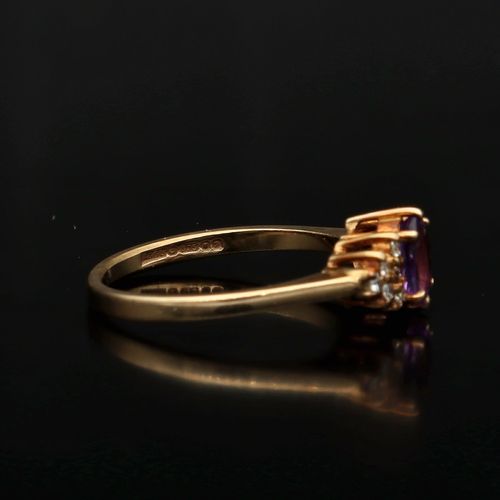 Vintage 9ct Gold Amethyst and Diamond Ring image-5