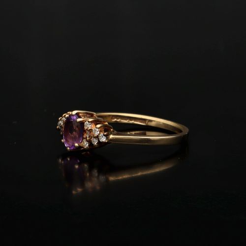 Vintage 9ct Gold Amethyst and Diamond Ring image-3