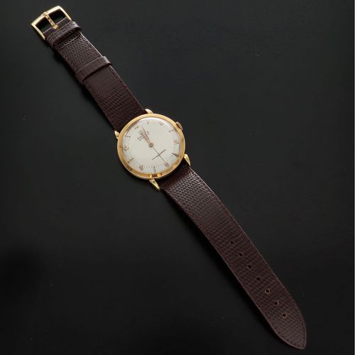 1960s 18ct Gold Omega Watch image-4