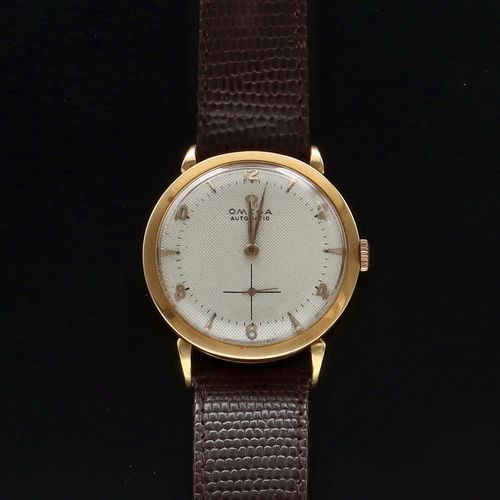 1960s 18ct Gold Omega Watch image-2