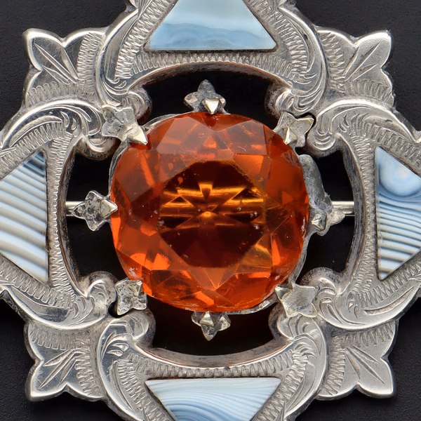 Scottish Silver Montrose Agate Brooch