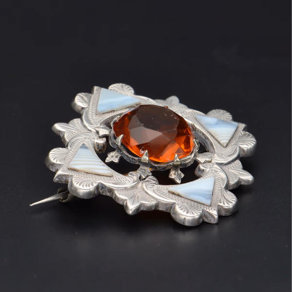 Scottish Silver Montrose Agate Brooch