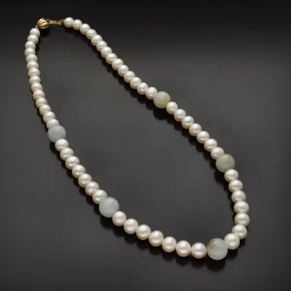 9ct Cultured Pearl and Jade Necklace