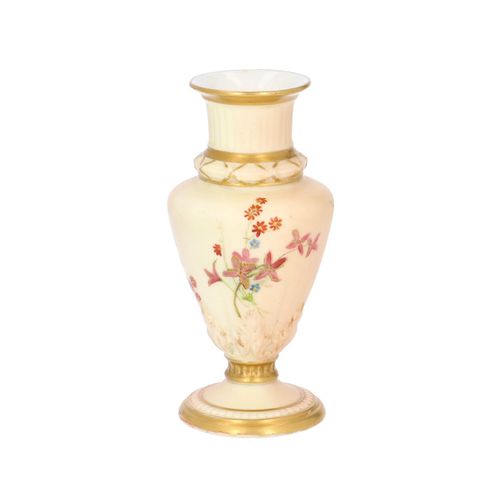 Edwardian Royal Worcester Vase image-2