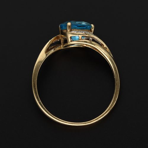 Large Gold Topaz Diamond Ring. Birmingham 1998 image-6