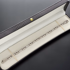 9ct White Gold Diamond Split-Shank Link Bracelet