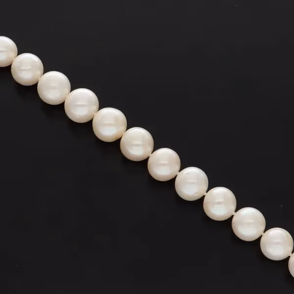 Freshwater Cultured Pearl Necklace